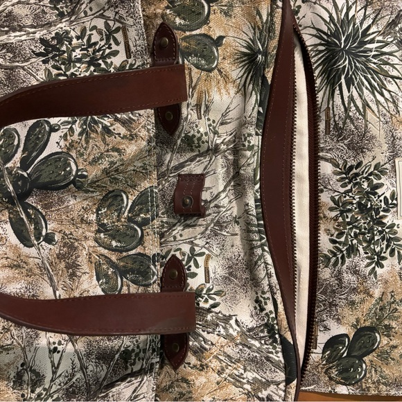 Game Guard Signature Computer Bag - Picture 2 of 5